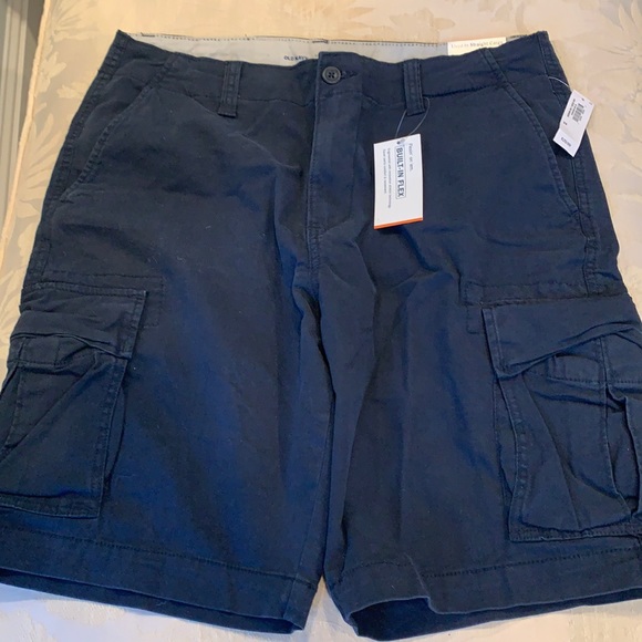 Old Navy cargo shorts - Picture 1 of 5
